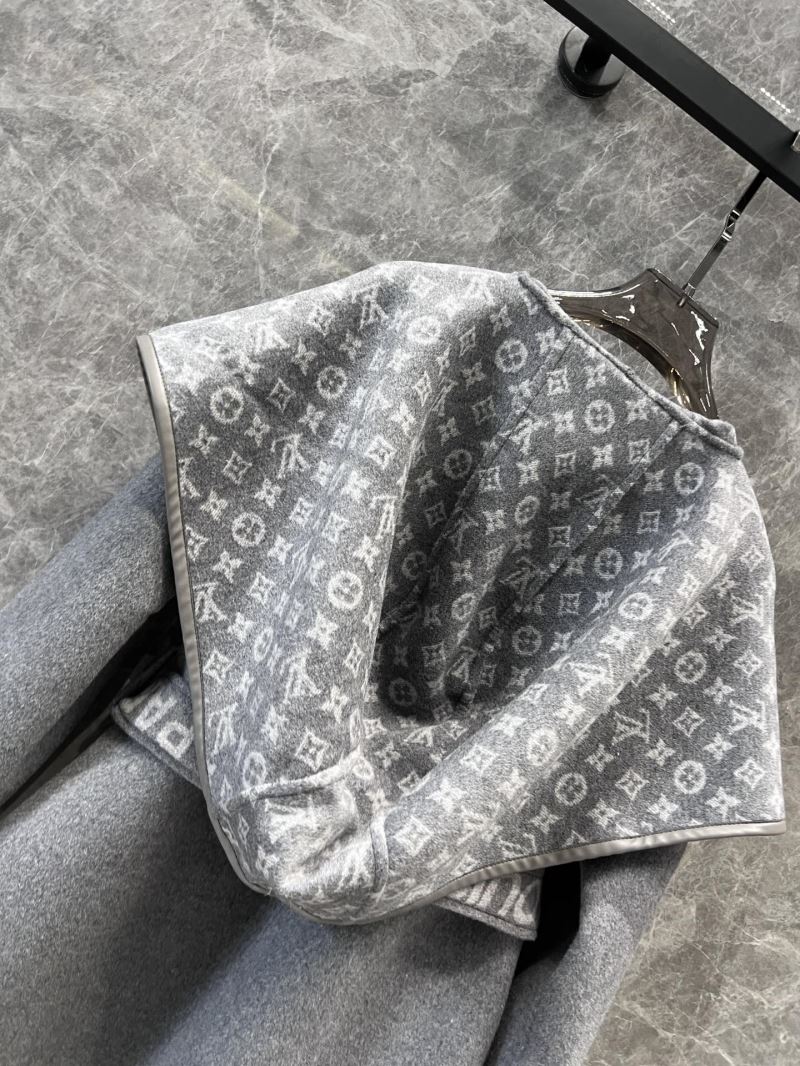 Louis Vuitton Outwear